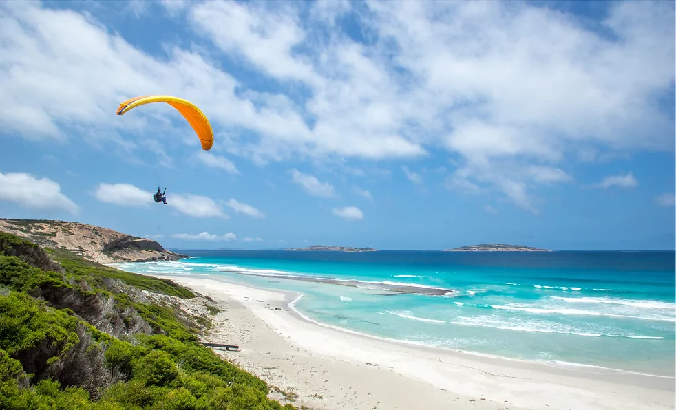 paragliding in goa 1