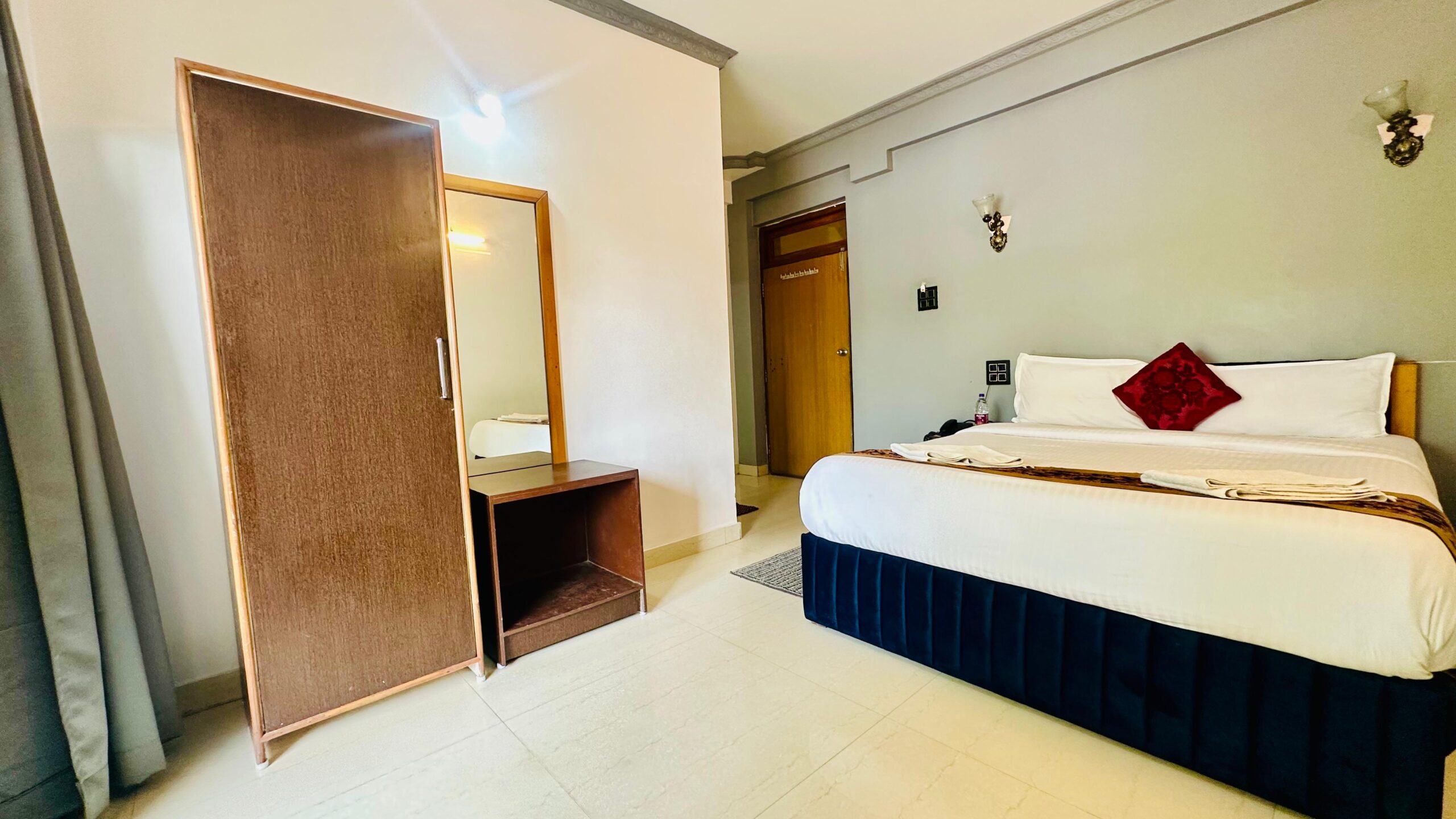 whatsapp image 2025 10 15 at 2.01.58 pm